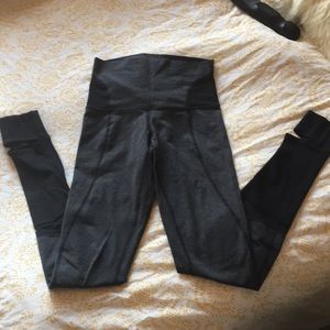 Lululemon size 6